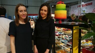hostessy na targach cukierniczych Expo Sweet