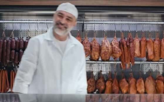 epizodyści i statyści w spocie reklamowym