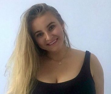 Dominika C. - agencja statystów