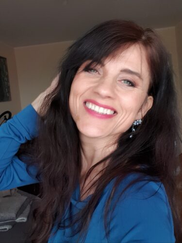 Joanna R. 4