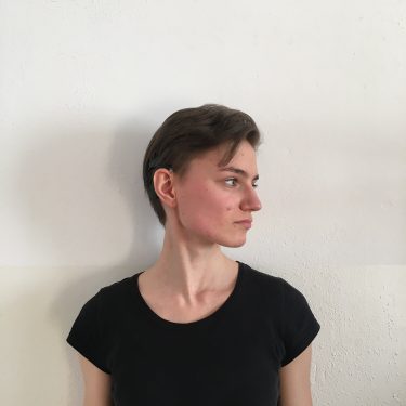 Weronika P. - agencja statystów