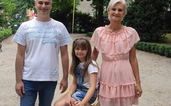plan zdjęciowy ze statystami w filmie promocyjnym