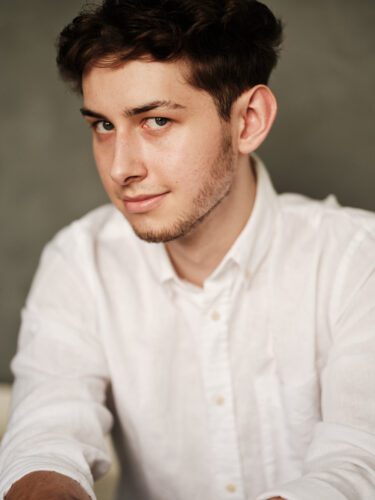 Adrian S. b4