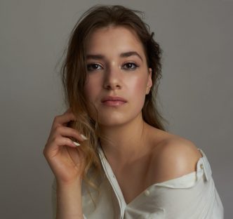 Olga M. - agencja statystów