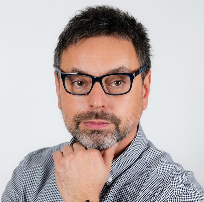Krzysztof B. - agencja hostów
