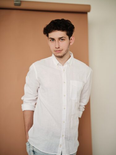 Adrian S. b5
