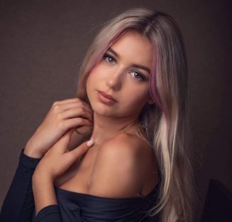 Adrianna T. - agencja fotomodelek