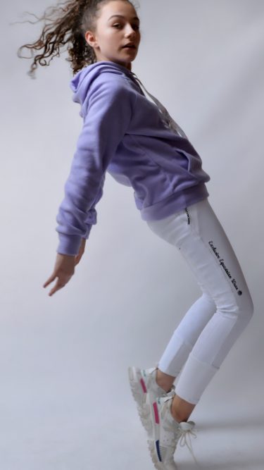 Nadia L. 7