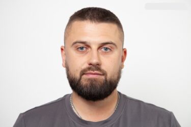 Cezary M. - agencja statystów