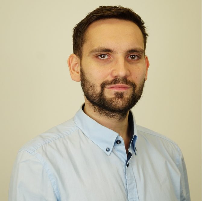 Kamil S. - agencja hostów