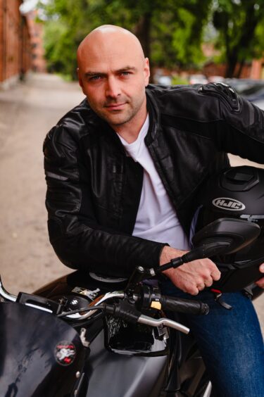 Artur B. 12