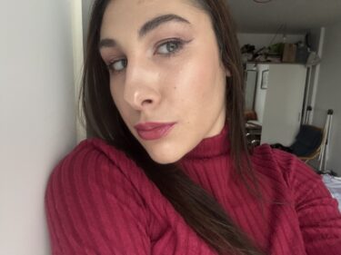 Gabriela J. b1