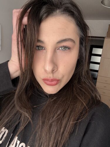 Gabriela J. b3