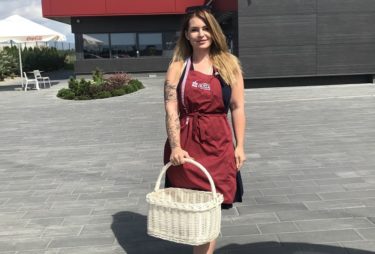 praca trzech hostess na degustacji w Warszawie