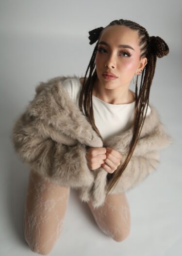 Emilia S. 12