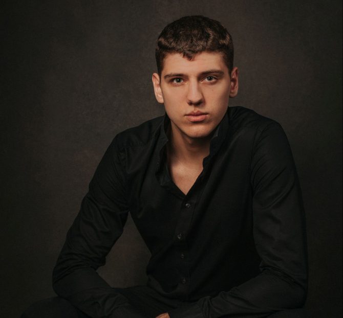 Mateusz M. - agencja hostów