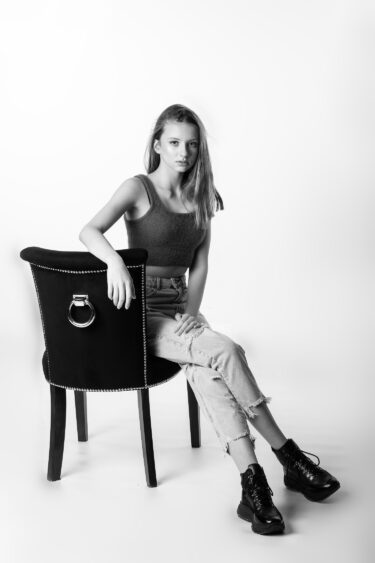 Amelia R. 5