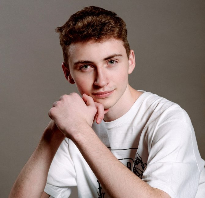 Patryk P. - agencja hostów