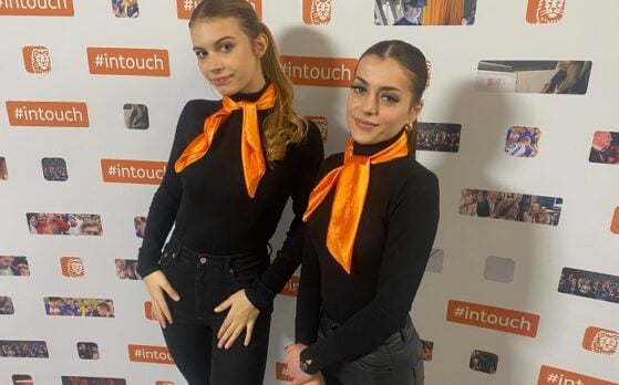 dwie hostessy na evencie w Katowicach
